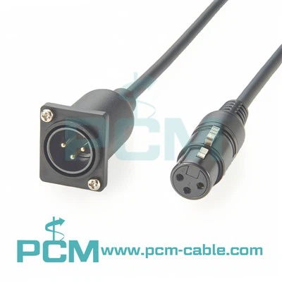 Női XLR panel rögzítve az XLR hím hosszabbító kábelhez